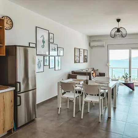 Esca Sea View