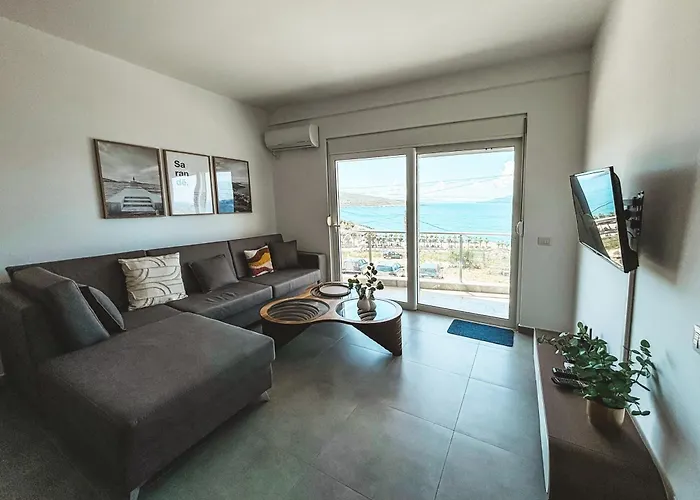 Esca Sea View Apartmán