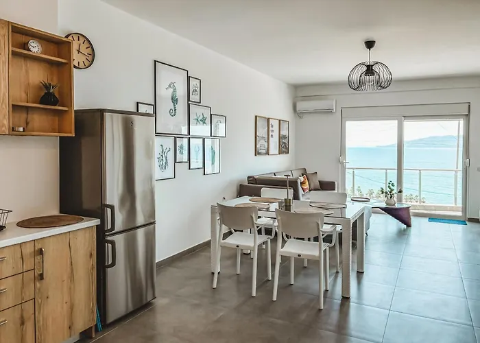 Esca Sea View