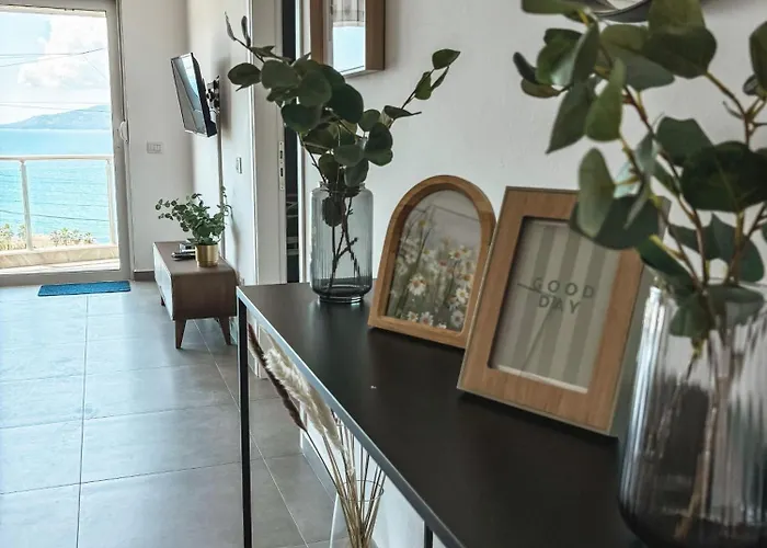 Apartmán Esca Sea View